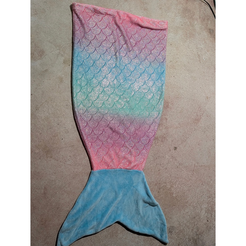 Justice Girls Mermaid Tail Blanket Sleep Sack Cozy One Size Pink Blue Fleece 52"